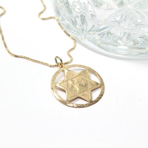 14k Solid Yellow  Gold Star of David Magen David Pendant Necklace.