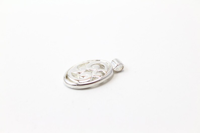 Sterling Silver Pendant with Floral Design image 3