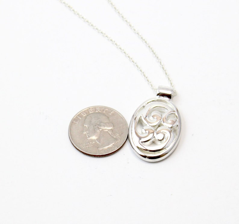 Sterling Silver Pendant with Floral Design image 5