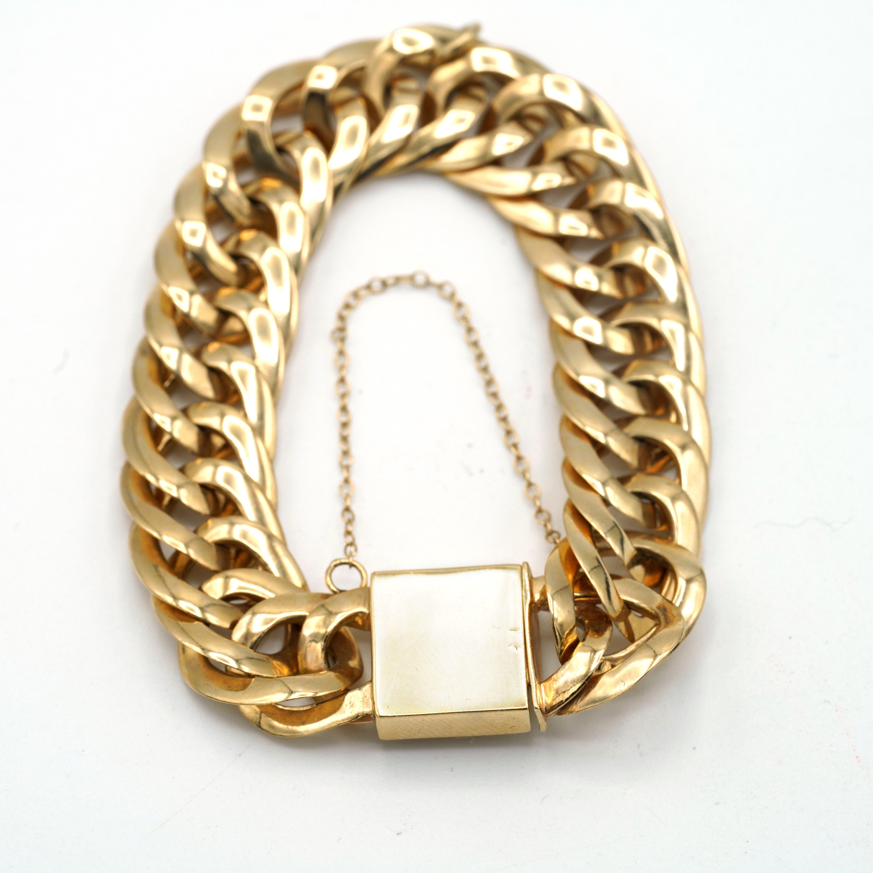Vintage Curved Link Heavyweight Bracelet 14k Yellow Gold Vintage Curved Link Heavyweight Bracelet 14k Yellow Gold