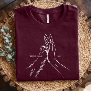 Dog Paw High Five Shirt: Animal Lover Gift
