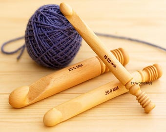 Wooden Crochet Hooks (3 Pieces) Wood Needles For Arthritic Hands: Size 15mm, 20mm, 25mm