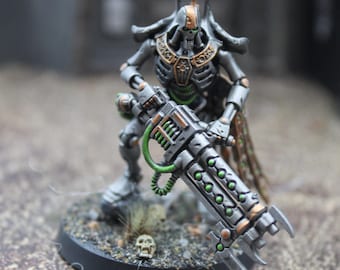 塗装済みネクロン ロイヤル ウォーデン ミニチュア、塗装済みウォー