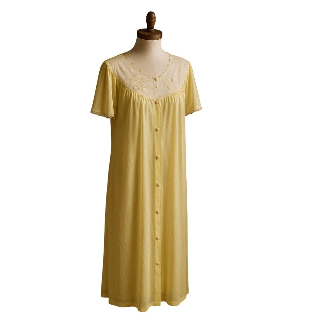 Vanity Fair Vintage Butter Yellow Floral Embroidered Sheer Button Front ...