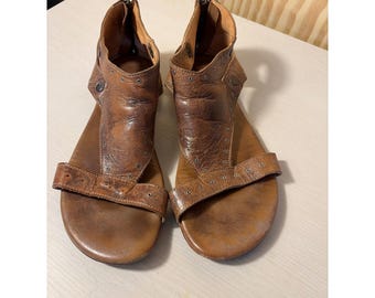 Bed Stu Soto Women 10 Brown Leather Gladiator Sandals Studded Back Zip F