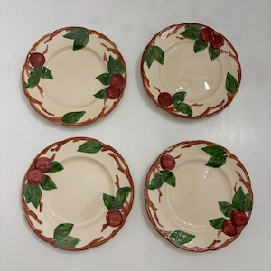 Franciscan Apple Pattern 8” salad plate