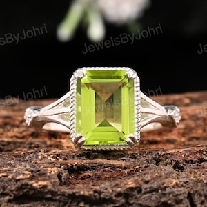 Emerald Cut Peridot Engagement Ring with Silver Band, Vintage Inspired Green Peridot Ring for Her, Unique August Birthstone Jewelry Gift