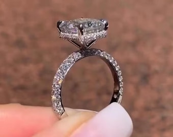 3.00ct Radiant Cut Lab Grown Diamond Engagement Ring - Pavé Band