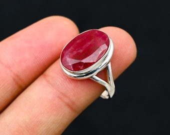 Solid Kashmiri Ruby Gemstone Ring 925 Sterling Silver Ring Ruby Ring Handmade Jewelry Bohemian Jewelry Vintage Jewelry Ring Oval Shape Ring