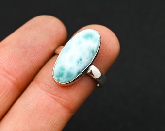 Pierścień Republic Larimar, pierścień z litego srebra próby 925 z kamieniem szlachetnym, prawdziwy niebieski pierścień Larimar, pierścień z owalnym Larimarem, prezent urodzinowy dla niej