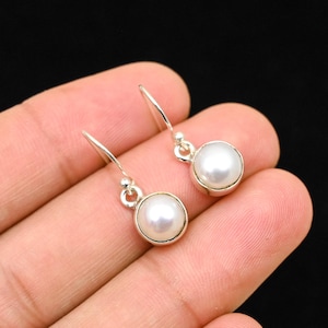 Pearl Earring, 925 Solid Silver Earrings, Dangle Earrings, Handmade Earrings, Round Pearl Gemstone Earrings, Drop Earrings Gift for Her