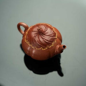 Full Handmade Yixing Zisha Teapot [003 Zhiqiu Pot] 180ml | Purple Clay Teapot | Chinese Teapot