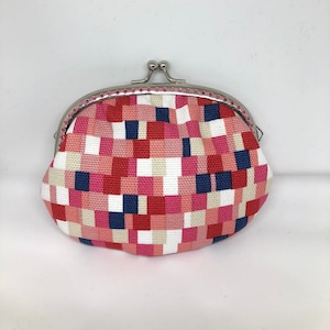Monedero de moneda rosa, bolsa snap, cartera de bloqueo de beso para las mujeres, monedero de la moneda del cierre, azulejo del mosaico rosa, regalo de Navidad para las niñas, media stuffer idea