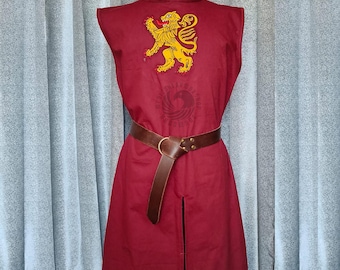 Medieval Viking Tunic for Men – Embroidered Lion Crest Cotton Shirt | Renaissance Faire, LARP, Cosplay Costume