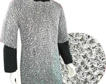 Camisa Haubergeon de malla de aluminio – Armadura de caballero vikingo remachada para LARP y recreaciones históricas.