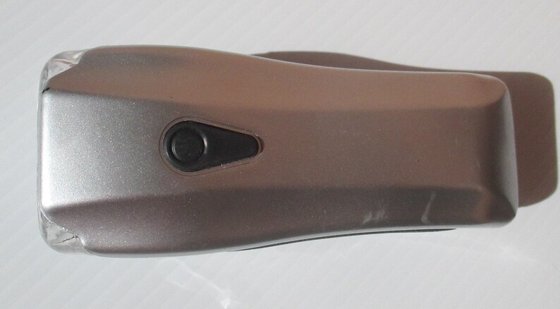 Self-Winding Hand Crank Flashlight