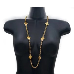 vintage chanel circa 1992 necklace