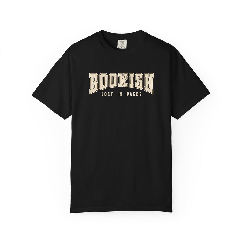 Bookish T-shirt: comfortabel kleuren kledingstukgeverfd T-shirt voor lezers afbeelding 9