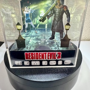 Resident Evil 3 Nemesis - Handmade LED Diorama Cube 9cm [ Jill Valentine vs Nemesis ]
