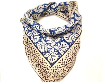 Bandana aus Bio-Baumwolle: Handblock Paisley-Schal - Lebendige Farben