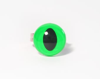 Neon Green Cat Eye Ring