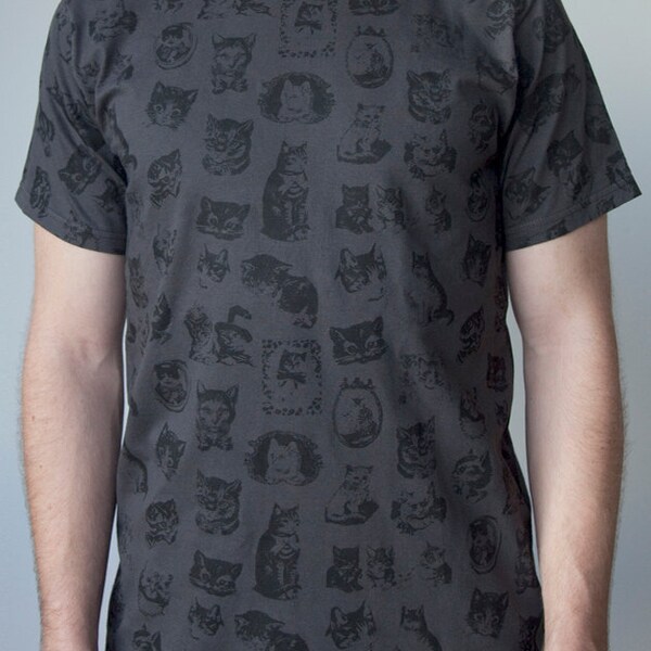 Cute Kitty Tee. Black and Gray. Extra Small