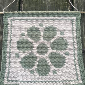 Vintage Flower Tapestry *Crochet Pattern*