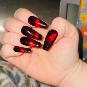 cat eye nails