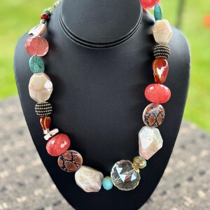Coral Color Beaded Necklace