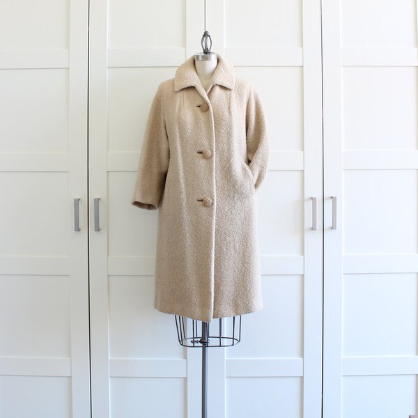 Vintage Coat, 50s 1950s Coat Boucle with Bakelite Bubble Buttons, 60s 1960s Coat Womens Coat, size Large