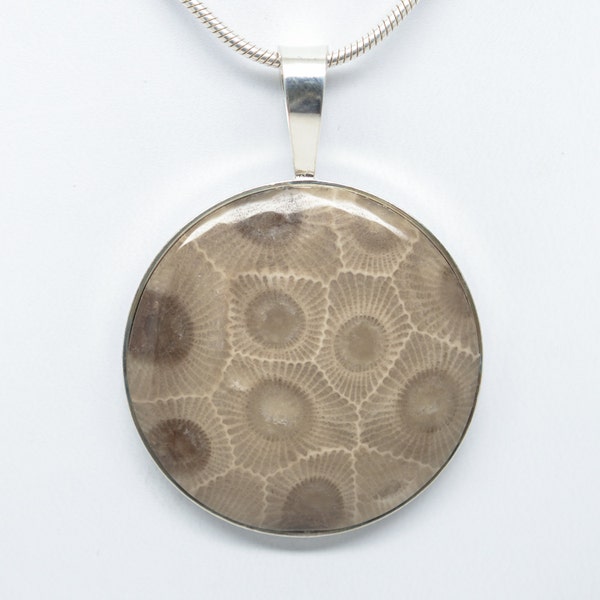 Sterling Silver Petoskey Stone 30mm Round Pendant