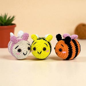 Bee Crochet Pattern PDF, Amigurumi Bumble Bee Plush Toy, Round Stuffed Animal Bee Tutorial, Easy Bug Crochet Pattern, Digital Download File