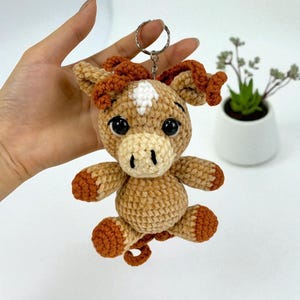 Pferd Häkelanleitung Schlüsselanhänger PDF, Pony Amigurumi, Kuscheltier, Plüschpferd, Kuscheltier, Einfaches Pferd Häkelanleitung, Häkelanleitung