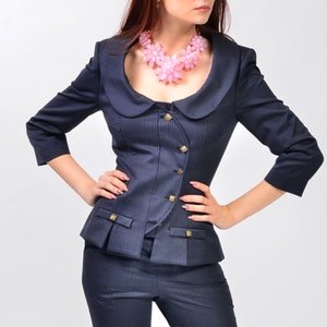round collar blazer