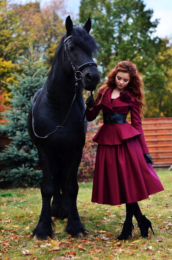 Elegant red tulle skirt hot sale