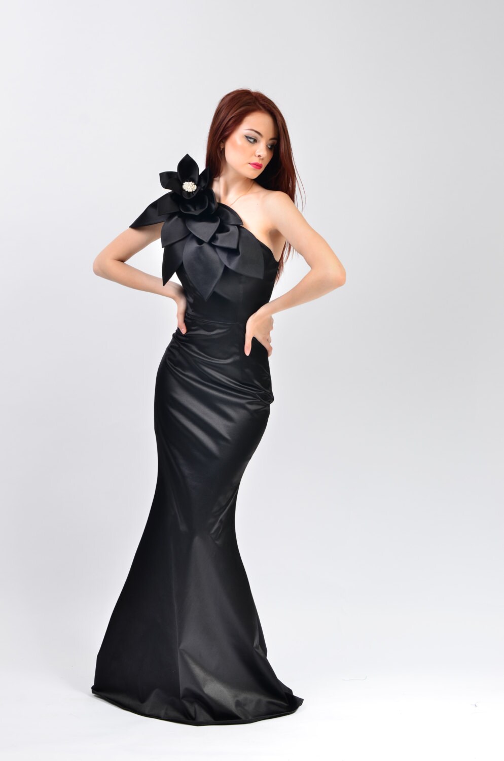 Mermaid Long One Shoulder Dress, Bodycon Maxi Gown with Shoulder Flower | Izaura 3