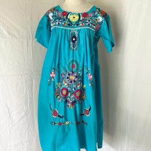 Vintage 1970s embroidered peasant dress mumu boho Mexican folk art - Womens M (flaws)