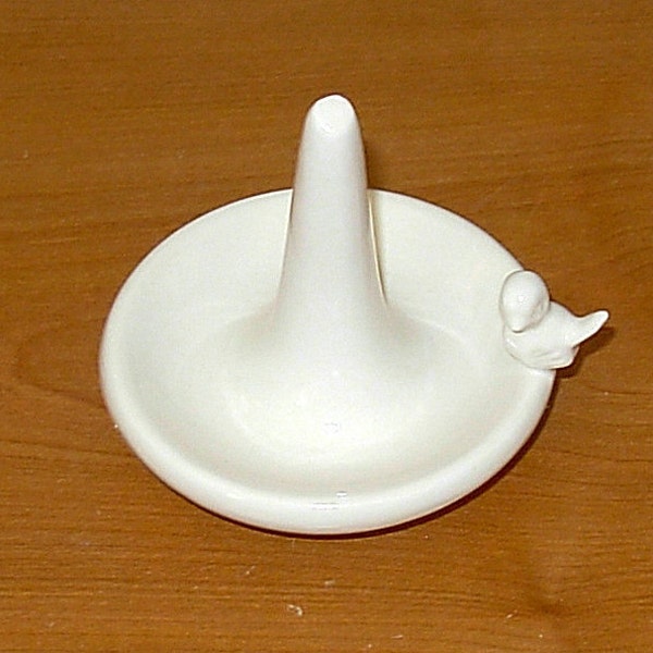 Bijgerecht Ring houder Ring gootsteen / keramische sieraden schotel - ronde met vogel - klassiek wit