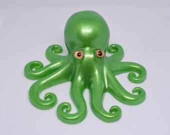 Pulpo de resina verde