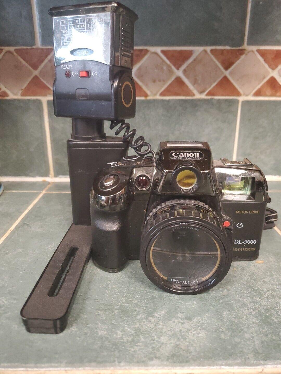 Canon DL-9000 Red Eye Reduction Motor Drive Camera Made in Japan
