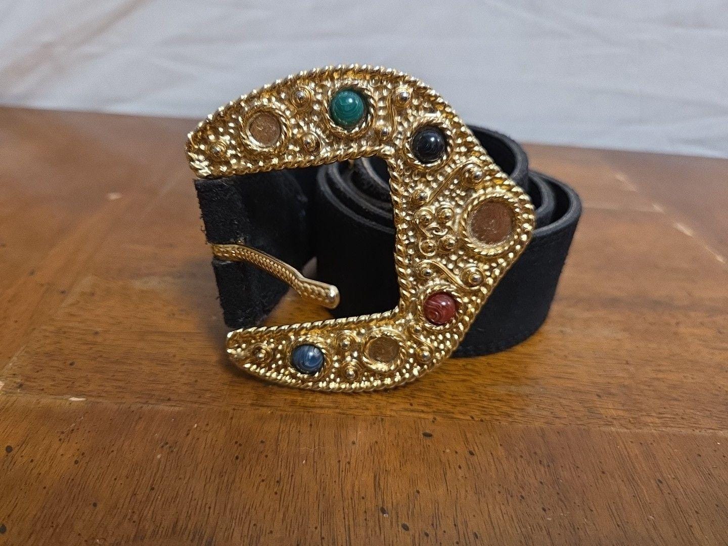 Avignon Vintage 80s Ornate Gold Scroll Buckle Black Suede Leather Belt Statement Vintage 80 main image 2