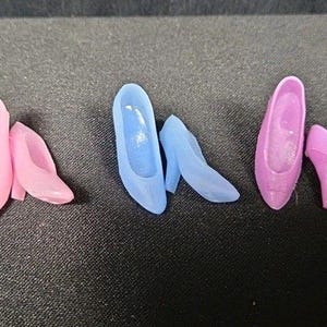 Barbie Shoes High Heels Pumps Shoes Lot 1990s Yellow Pink Purple Black Blue