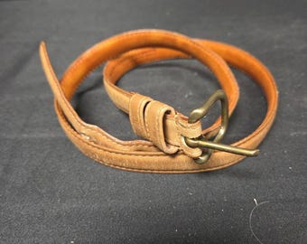 Vintage COACH Woven Brown Leather Fashion Belt With Solid  display picture 3
