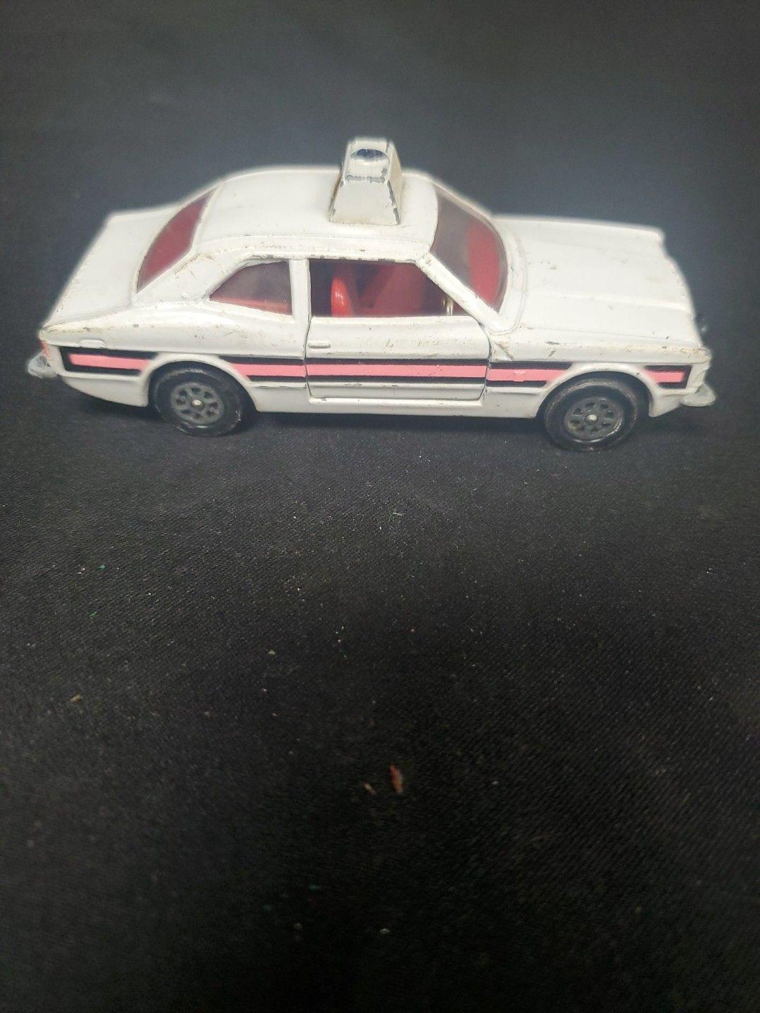 Ford cortina toy - Etsy 日本