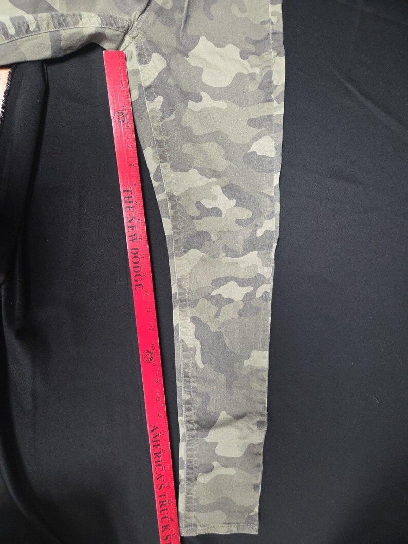Seven7 Jeans Damen 4 Green Camo Light Wash High Rise Skinny Jeans Bild 6