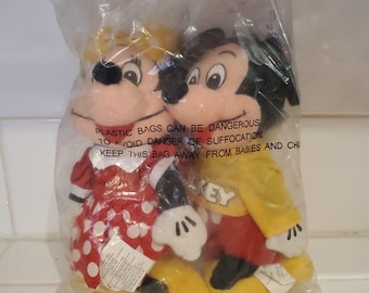 Spirit of Mickey Mouse & Minnie Disney Store Beanie Plush Set of 2 NIB New