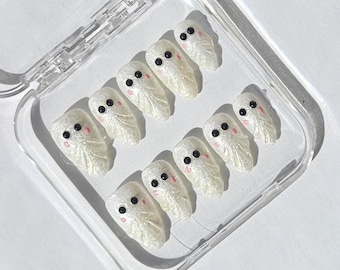 Pearl Ghost Press On Nails: Halloween-nagelkunst