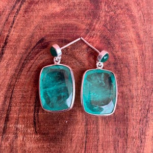 Glowing Neon Colombian Emerald Dangle Drop Earrings & Emerald Jewelry , Handmade Earring, Gemstone Silver Earring, Gift For Her,