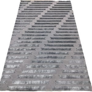 Hand-Tufted Rugs / Hand-Made Custom Rugs