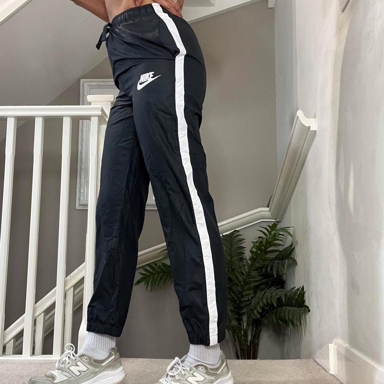 nike tracksuit bottoms woven